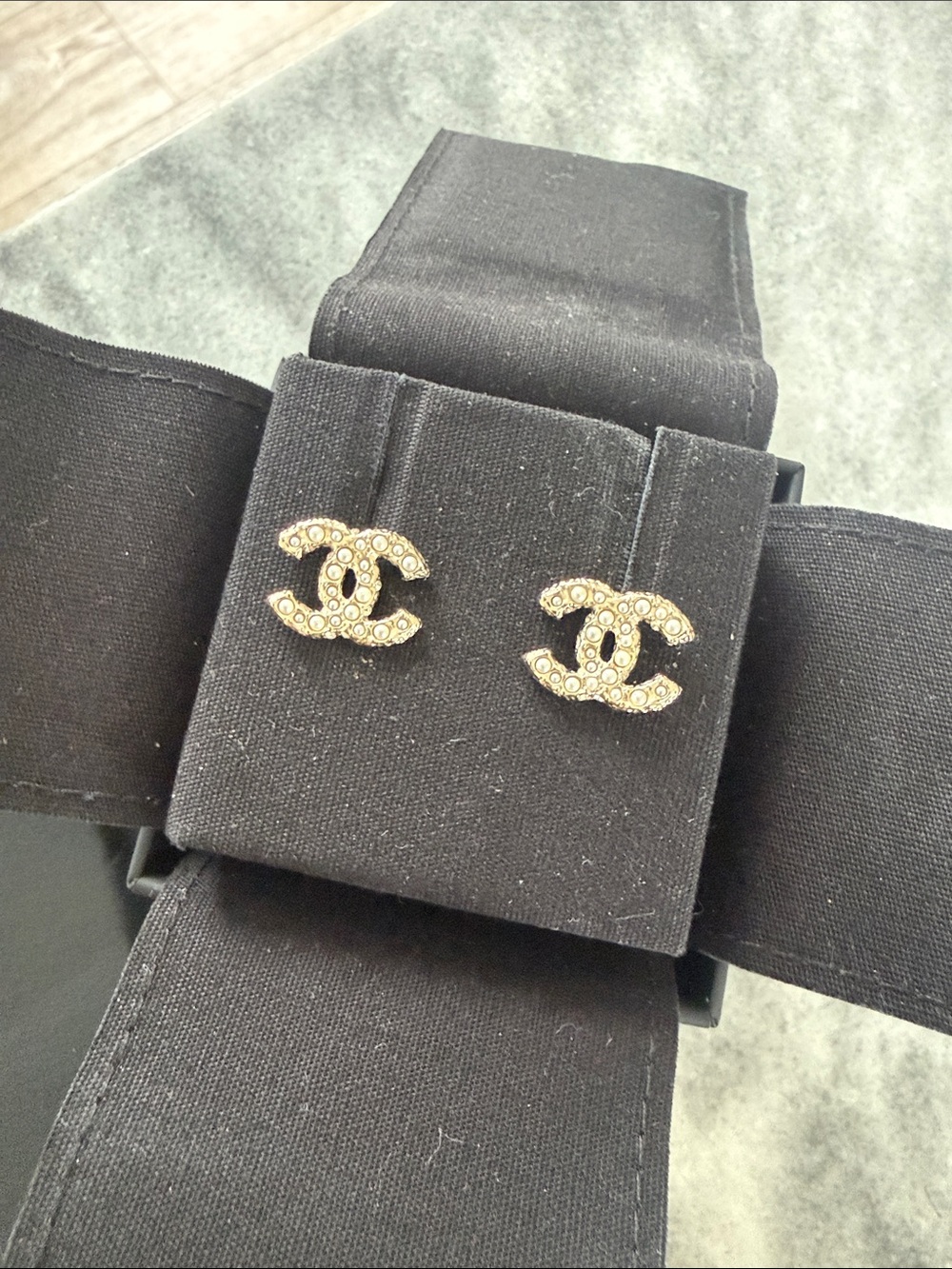 CHANEL Gold Crystal CC Logo Stud Earrings